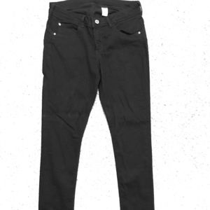 NEW! NEVER WORN! H & M Women’s Denim Jegging